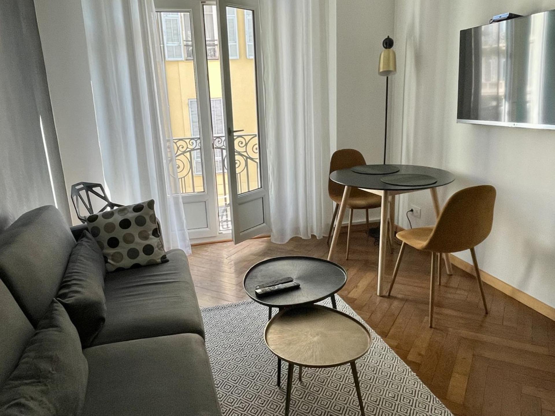 Superbe Appartement Au Coeur De Nisa Exterior foto