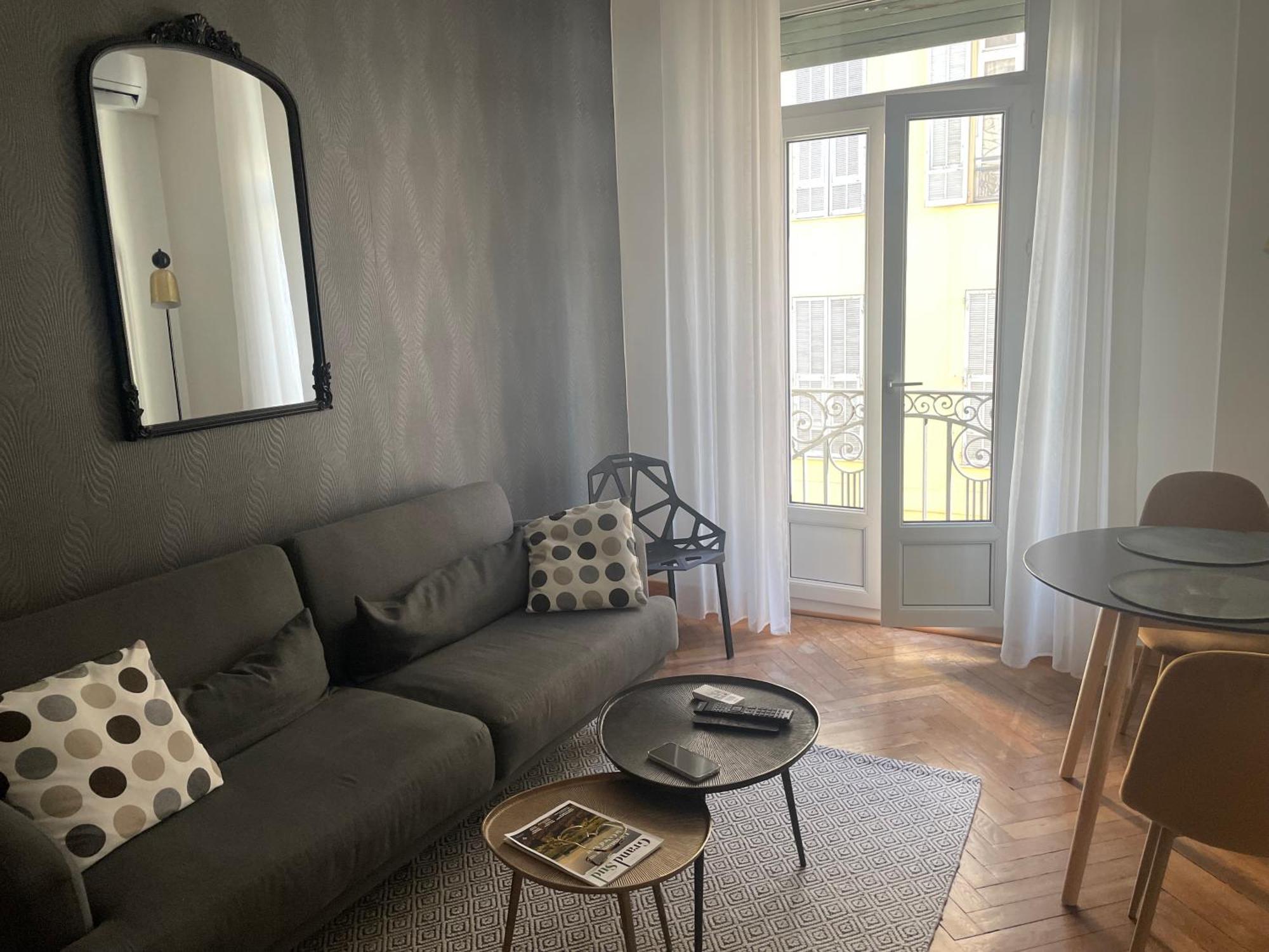Superbe Appartement Au Coeur De Nisa Exterior foto